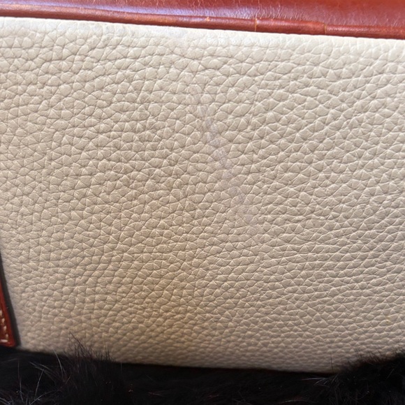 Dooney & Bourke Cream and Brown Satchel classic style - Picture 6 of 16